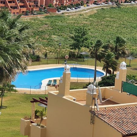 Seaview A Spectacular 3 Bed 3 Bathroom Penthouse Manilva Exteriér fotografie