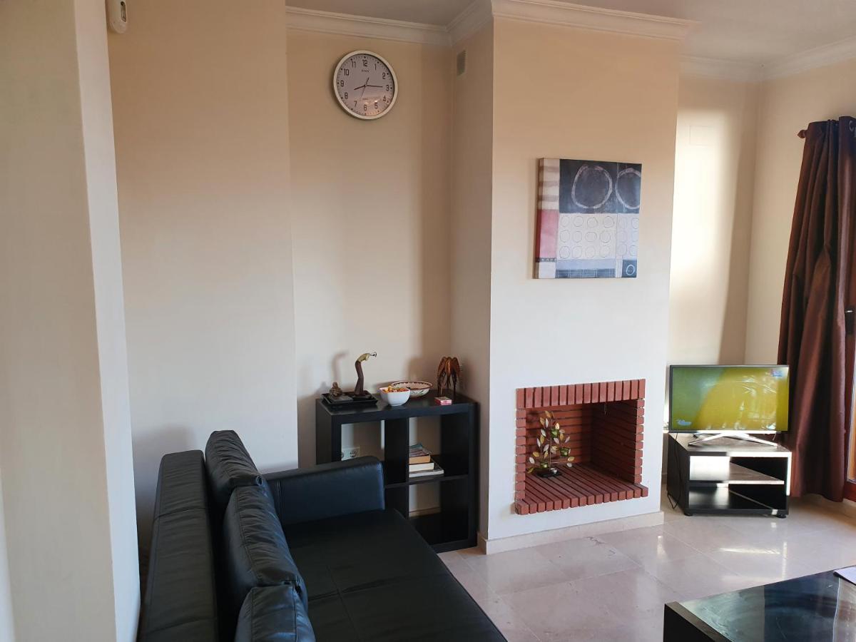 Seaview A Spectacular 3 Bed 3 Bathroom Penthouse Manilva Exteriér fotografie