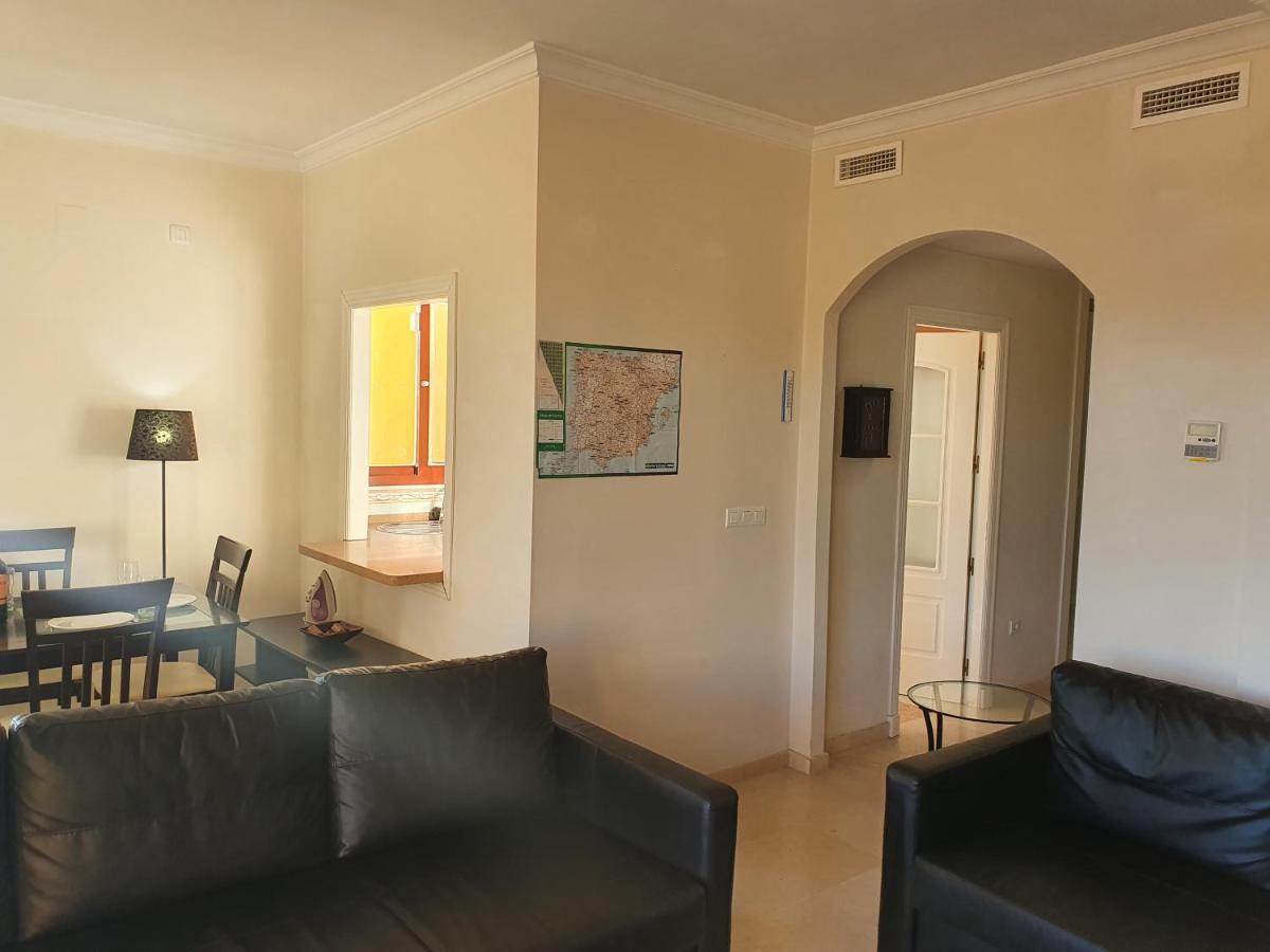 Seaview A Spectacular 3 Bed 3 Bathroom Penthouse Manilva Exteriér fotografie