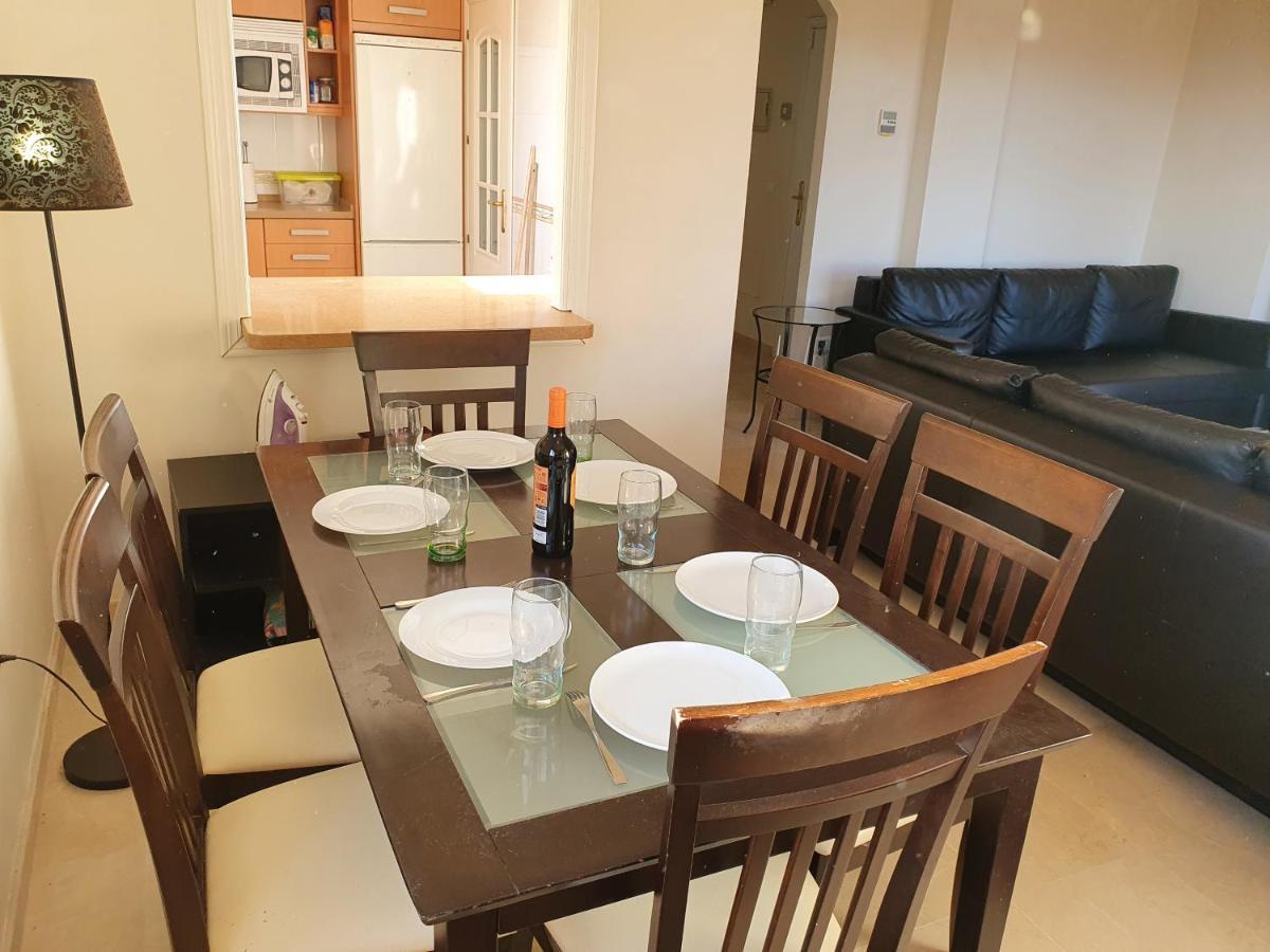 Seaview A Spectacular 3 Bed 3 Bathroom Penthouse Manilva Exteriér fotografie