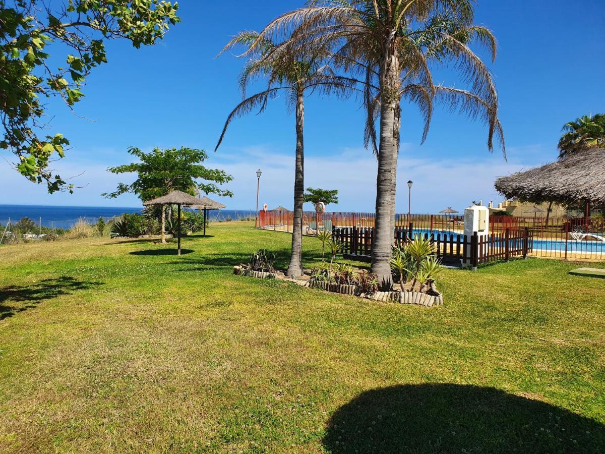 Seaview A Spectacular 3 Bed 3 Bathroom Penthouse Manilva Exteriér fotografie